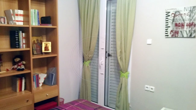 155753_233684_d.jpg